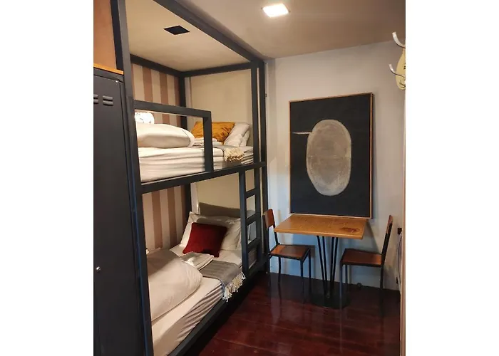 Caruma Surf Hostel Matosinhos (Porto)